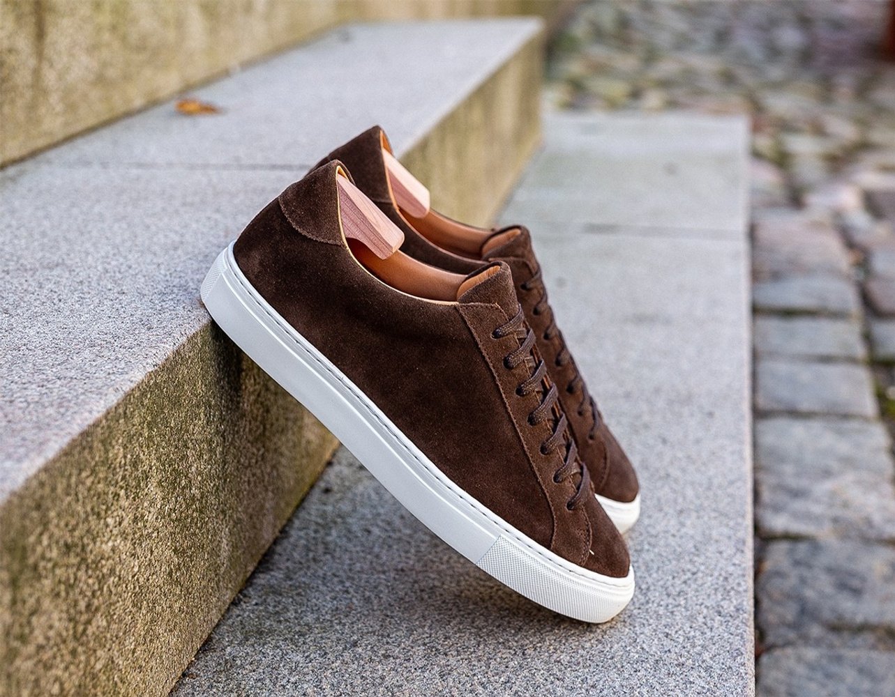 Baskets en Daim Marron