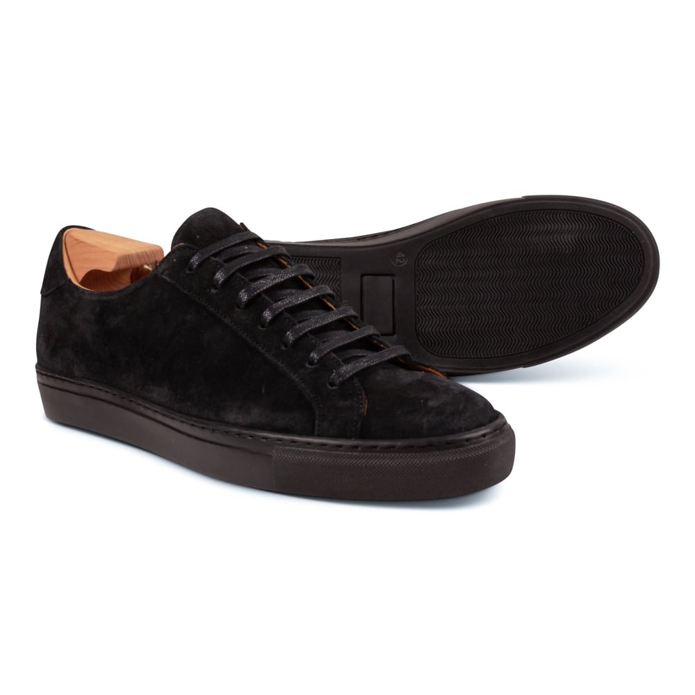 Baskets en Daim Noir avec Semelle Noire