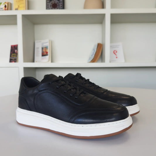 Baskets en Cuir Beige et Noir Pour Homme et Femme