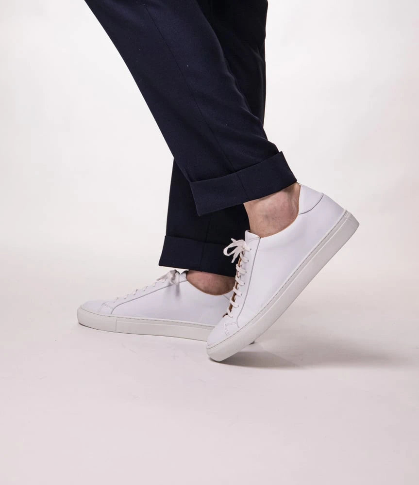 Casual shoes