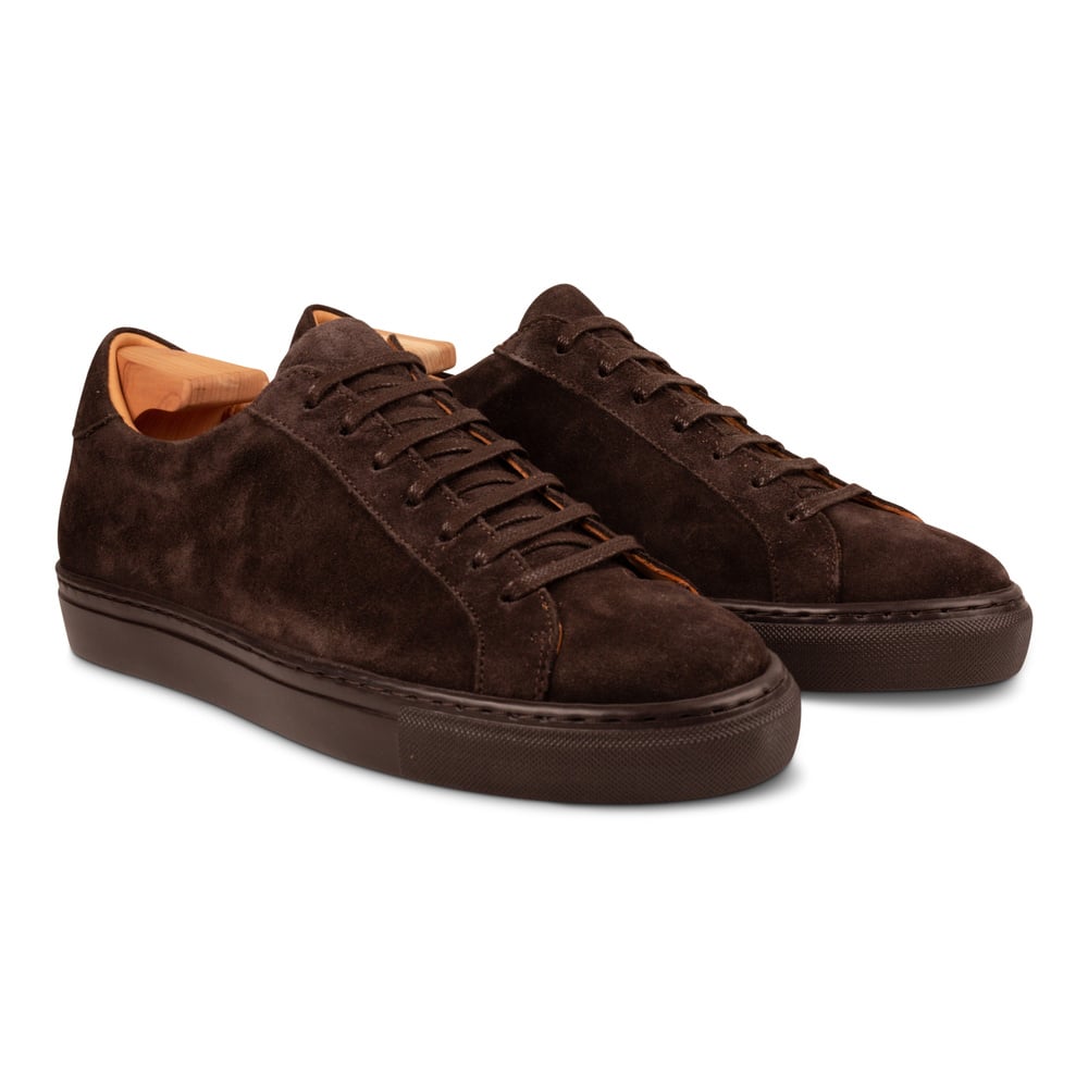 Baskets en Daim Marron Foncé avec Semelle Foncée