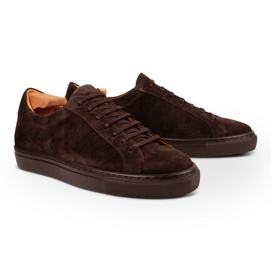 Baskets en Daim Marron Foncé avec Semelle Foncée