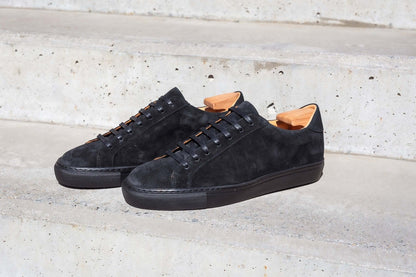 Baskets en Daim Noir avec Semelle Noire