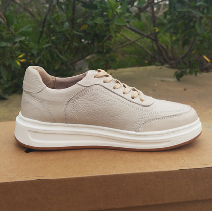 Baskets en Cuir Grainé Beige et Noir Pour Homme et Femme