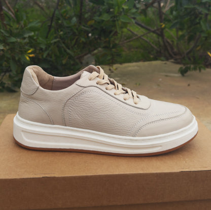 Baskets en Cuir Grainé Beige et Noir Pour Homme et Femme
