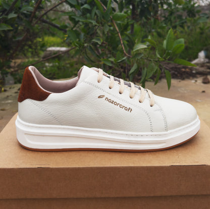 Sneakers en Cuir Grainé Noir et Beige Pour Homme et Femme