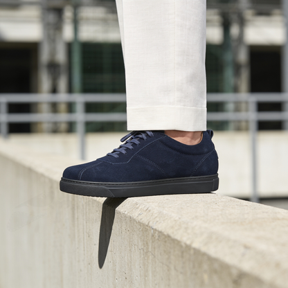 Baskets en Daim Bleu Foncé avec Semelle Gomme Foncée