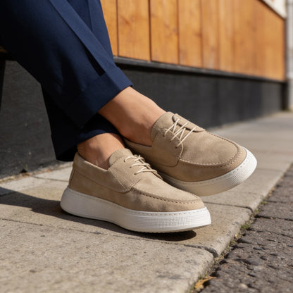 Mocassins Slip-Ons à Lacets en Daim Beige avec Semelle Eva Anti-Tâche