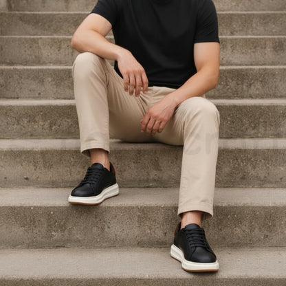 Sneakers en Cuir Grainé Noir et Beige Pour Homme et Femme