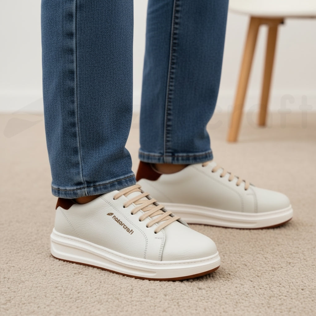 Sneakers en Cuir Grainé Noir et Beige Pour Homme et Femme