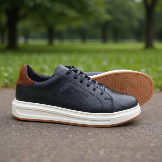 Sneakers en Cuir Grainé Noir et Beige Pour Homme et Femme