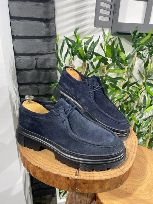 Chunky Derby en Daim Bleu Foncé avec Semelle en EVA