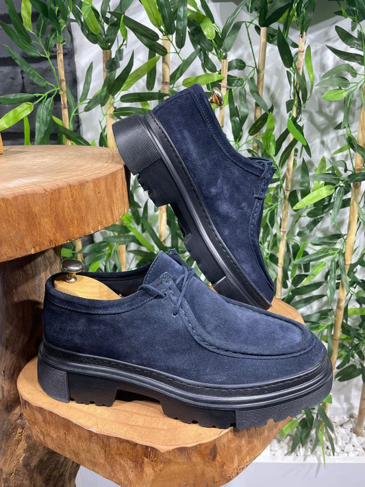 Chunky Derby en Daim Bleu Foncé avec Semelle en EVA